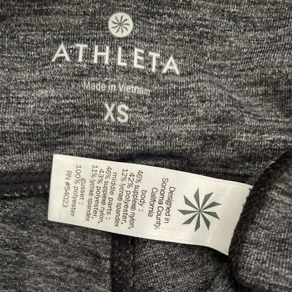Athleta hybrid excursion tights / leggings in Heather gray - Picture 6 of 6